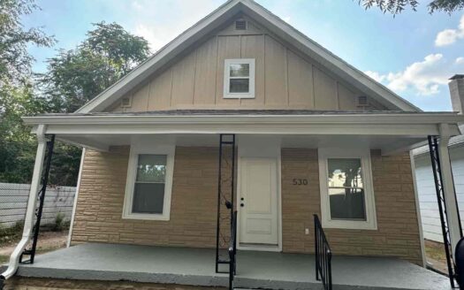 530 S Addison St, Indianapolis, IN 46222-4108